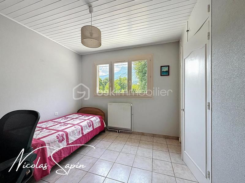 Maison - 91 m² - 5 pièces