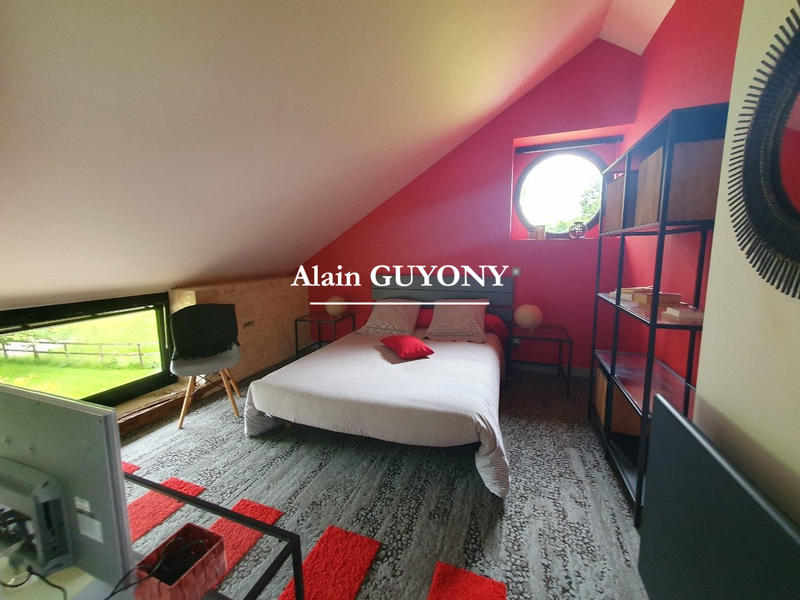 Maison - 714 m² - 21 pièces