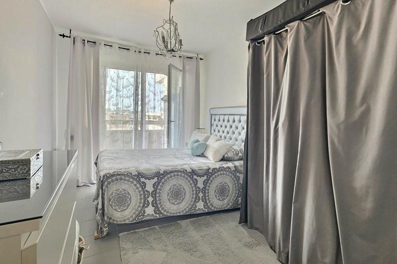 Appartement - 81 m² - 4 pièces