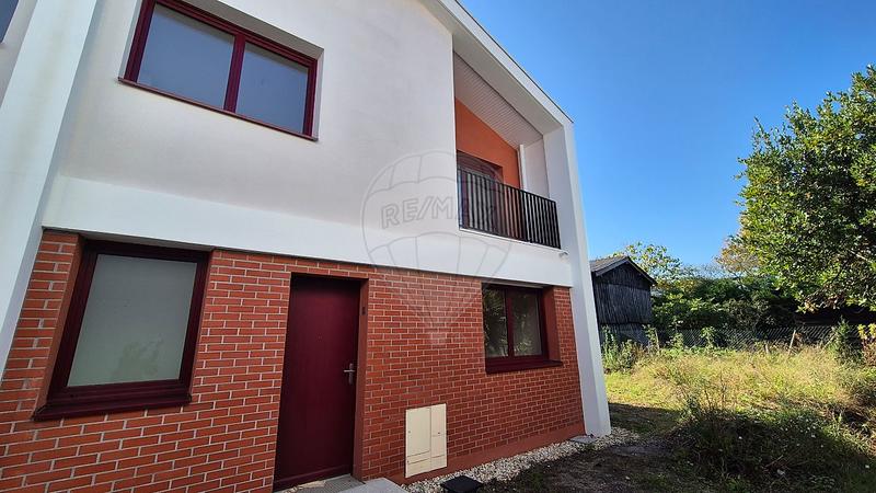 Maison - 94 m² - 4 pièces