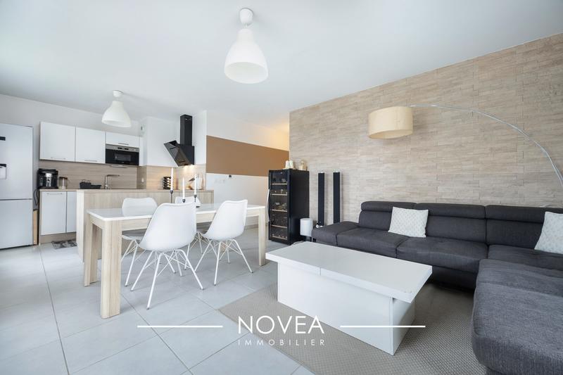 Appartement - 85 m² - 4 pièces