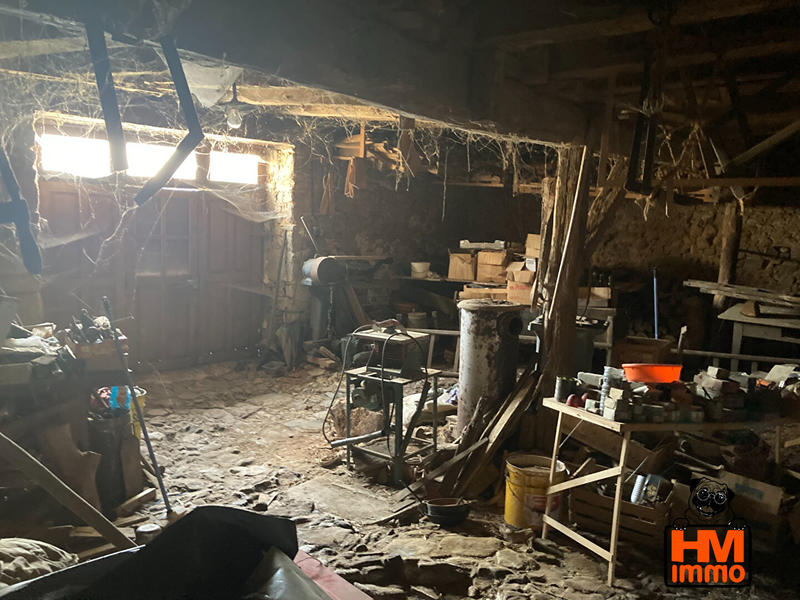 Maison - 180 m² - 8 pièces