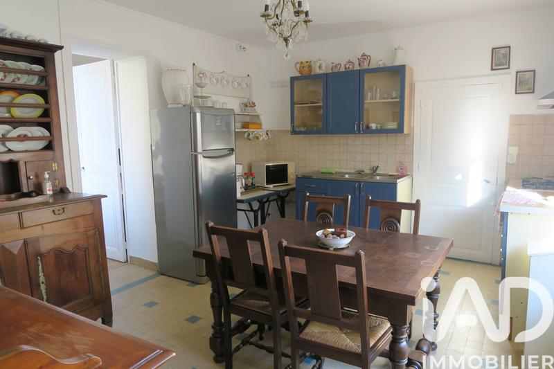 Maison - 180 m² - 10 pièces