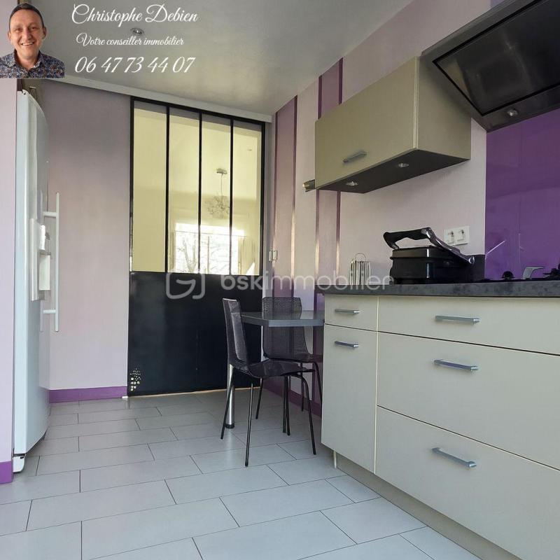 Maison traditionnelle - 148 m² - 7 pièces