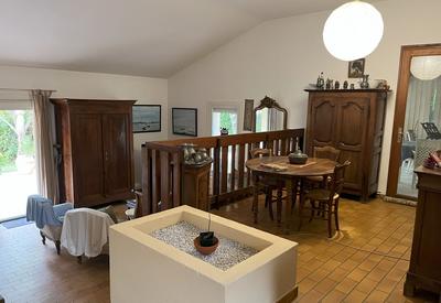Maison - 185 m² - 8 pièces