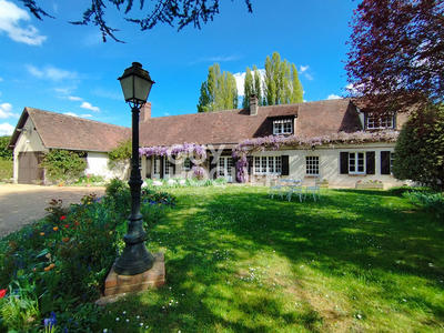 Maison - 192 m² - 7 pièces