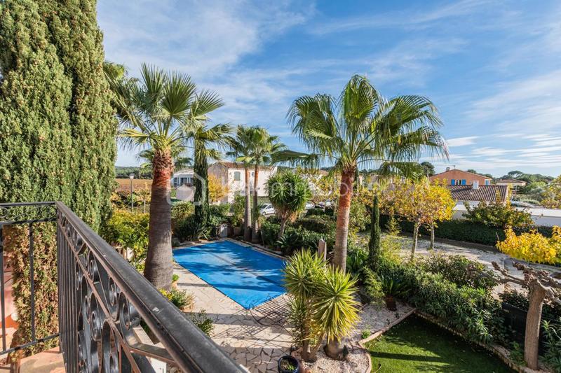 Maison - 163 m² - 5 pièces