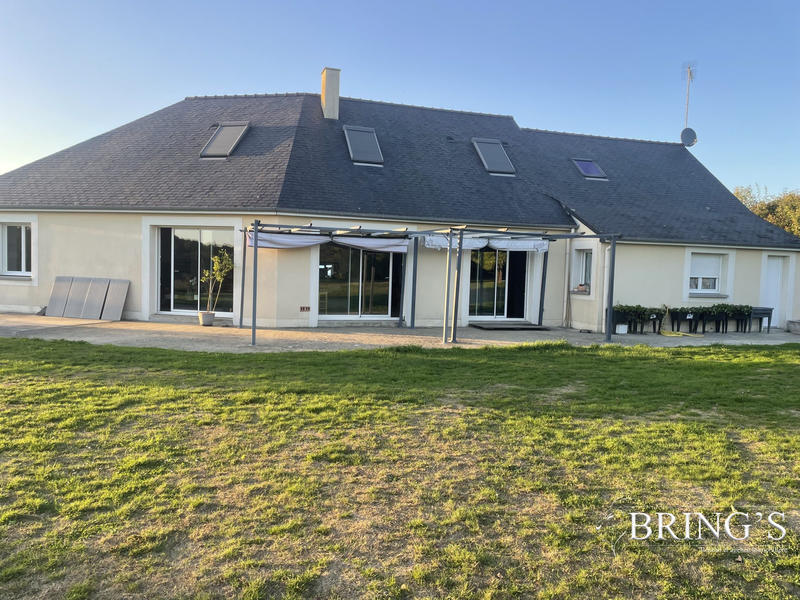 Maison - 145 m² - 7 pièces