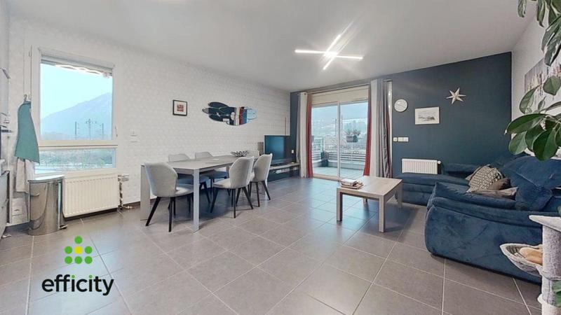 Appartement - 81 m² - 4 pièces