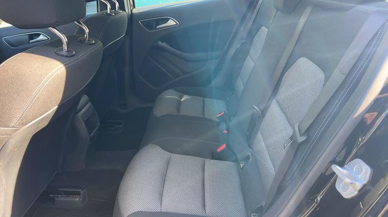 Mercedes Gla 180 122 Intuition