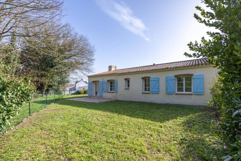 Maison - 93 m² - 4 pièces