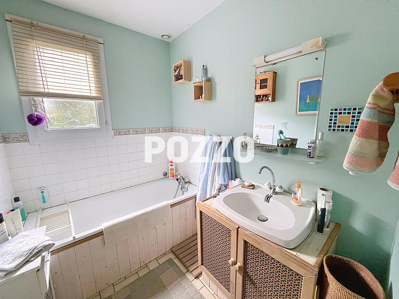 Maison - 85 m² - 5 pièces