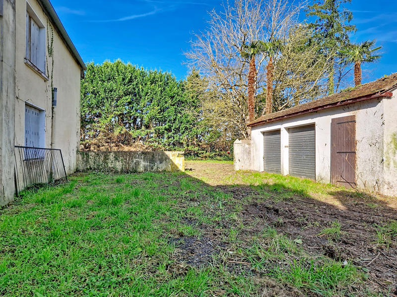 Maison - 550 m² - 14 pièces