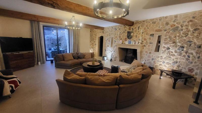 Terrain - 94 759 m²