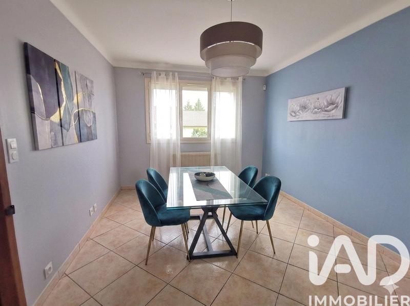 Maison - 122 m² - 6 pièces