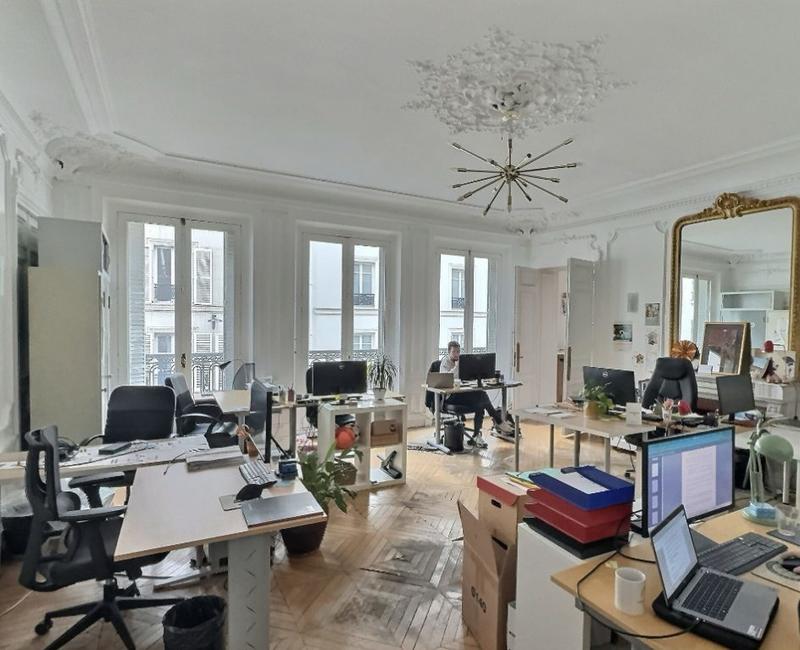 Local d'activités - 252 m²