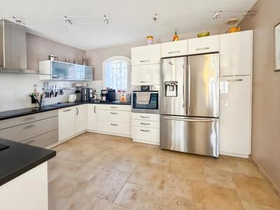 Villa - 143 m² - 6 pièces