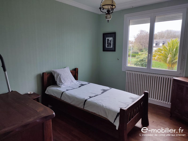 Maison - 120 m² - 8 pièces