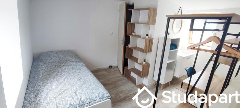 Chambre - 12 m² - 1 pièce