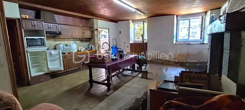 Maison en pierre - 115 m² - 6 pièces