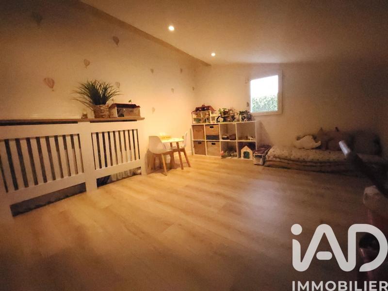 Maison - 195 m² - 6 pièces