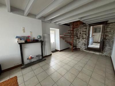Maison - 82 m² - 4 pièces