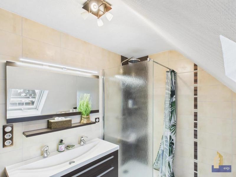 Maison - 131 m² - 6 pièces