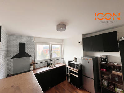 Appartement - 82 m² - 3 pièces