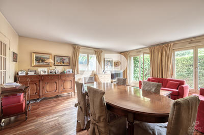 Appartement - 106 m² - 4 pièces