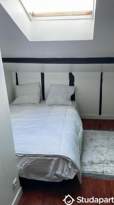 Chambre - 10 m² - 1 pièce