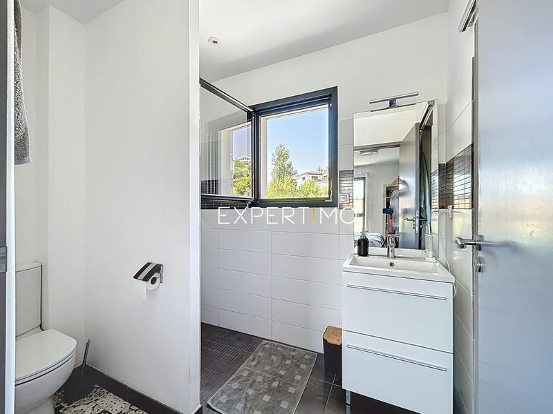 Villa - 153 m² - 5 pièces