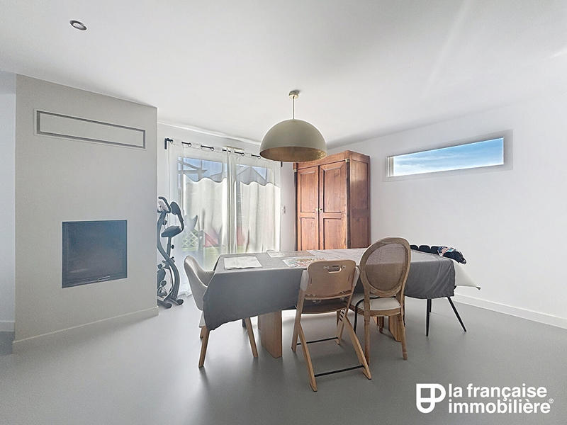 Maison - 170 m² - 7 pièces