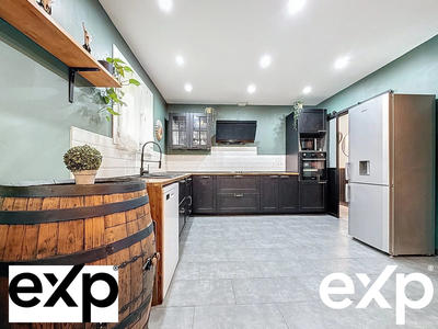 Maison - 138 m² - 7 pièces