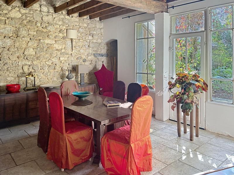 Maison bourgeoise - 290 m² - 9 pièces