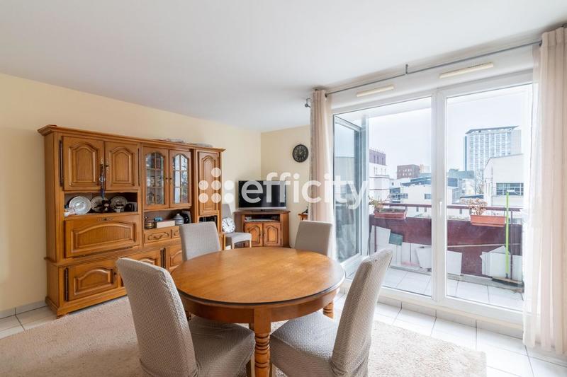 Appartement - 77 m² - 4 pièces