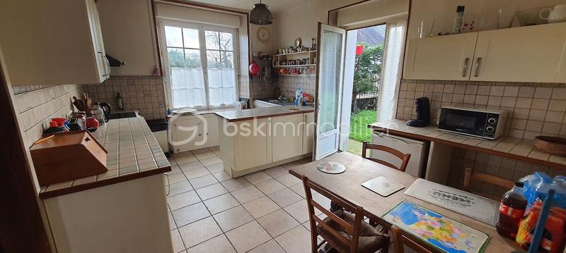 Maison de ville - 200 m² - 10 pièces