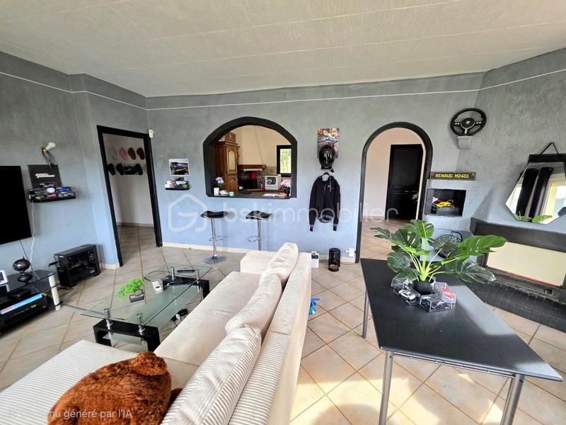 Maison - 94 m² - 4 pièces