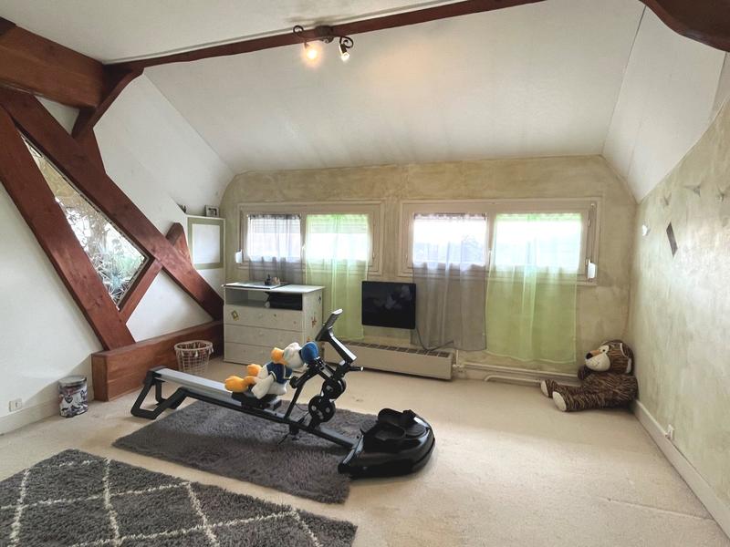 Maison - 152 m² - 6 pièces