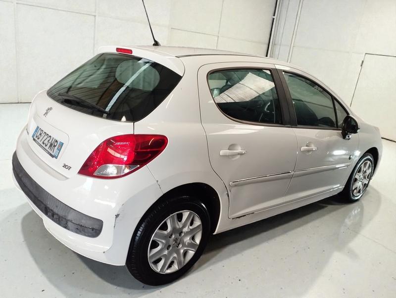 Peugeot 207 1.4 Hdi 70 Urban Move 5p
