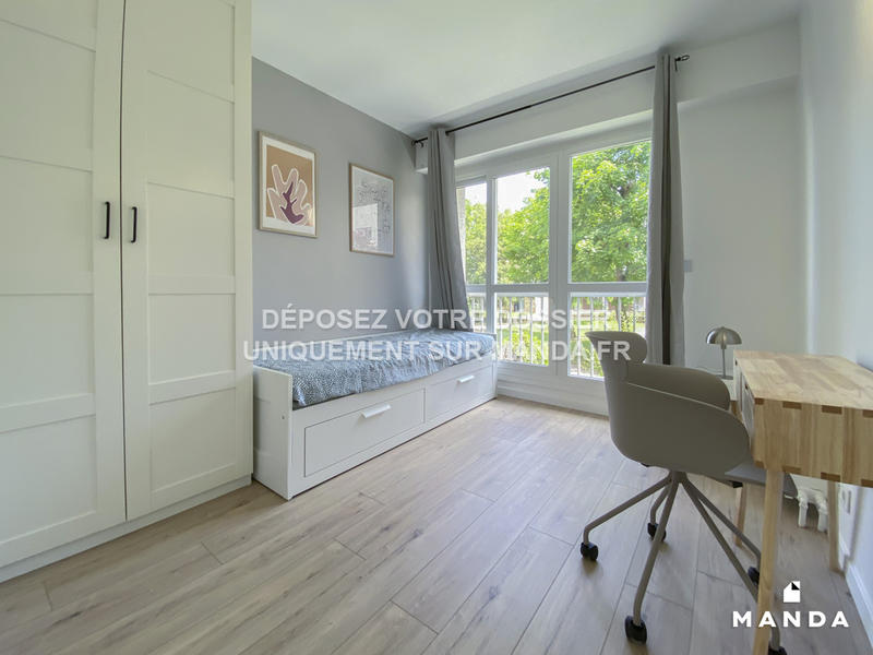 Chambre - 9 m² - 5 pièces