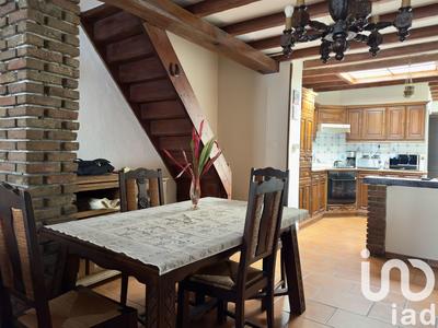 Maison - 92 m² - 5 pièces