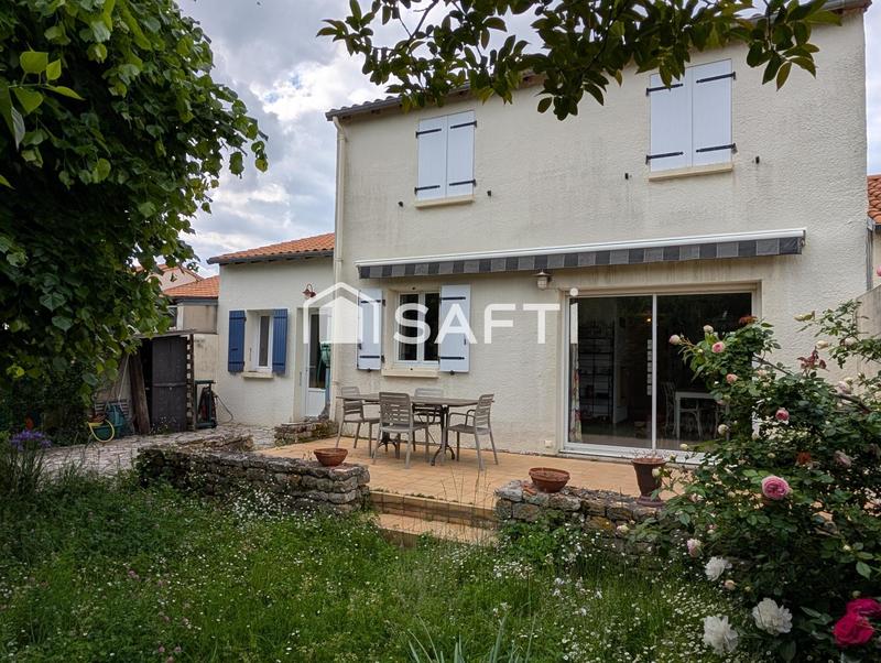Maison - 142 m² - 6 pièces