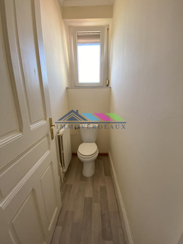 Maison - 177 m² - 7 pièces