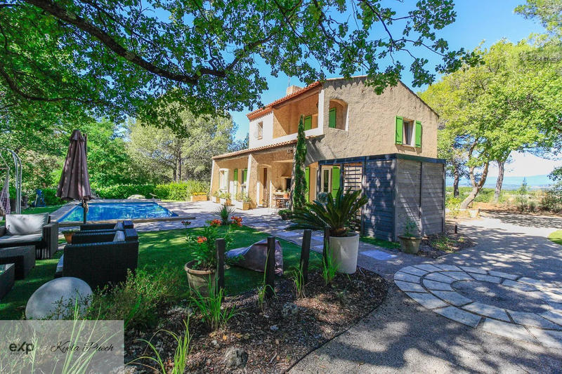 Maison - 160 m² - 6 pièces