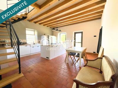 Maison - 197 m² - 6 pièces