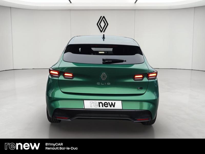 Renault Clio VI Hybrid E-Tech full 160 ch Techno