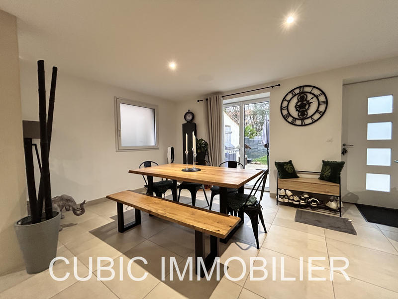 Maison - 131 m² - 4 pièces
