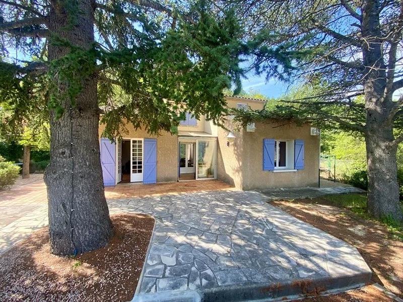 Villa - 97 m² - 4 pièces