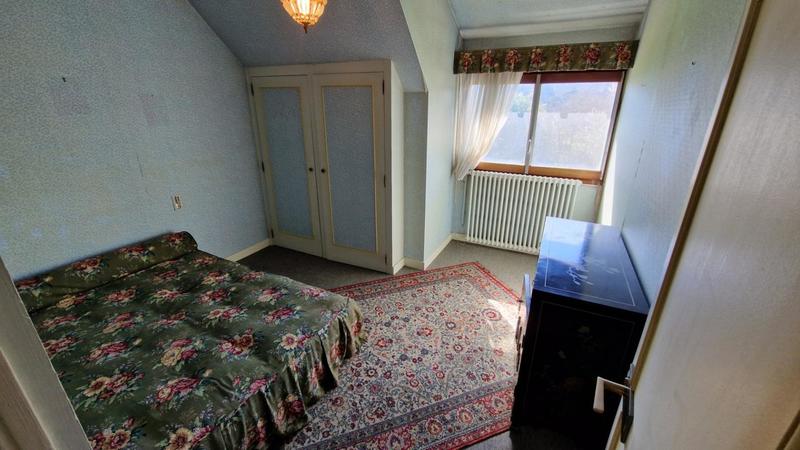 Maison - 319 m² - 9 pièces