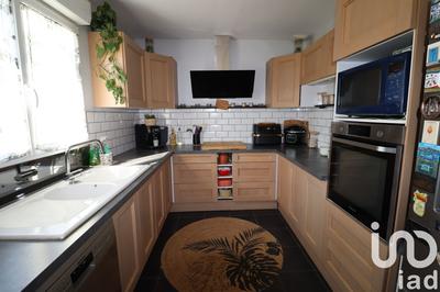 Maison - 104 m² - 5 pièces